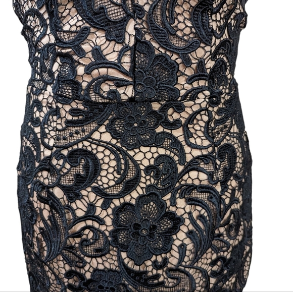 DRESS THE POPULATION SOPHIA CROCHET LACE MERMAID BLACK...Size Medium - Picture 4 of 9